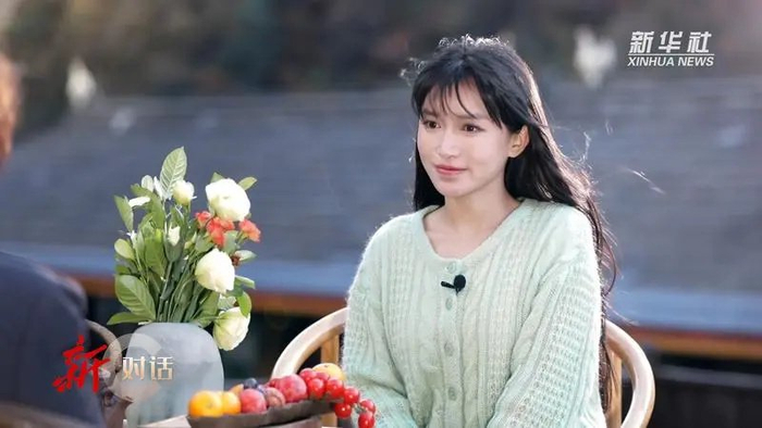 ▲在日趋健忘的移动互联时代，李子柒的“王者归来”引人关注，也颇为罕见。图/新华社