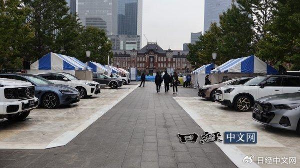 东京站附近EV展会（图源日经中文网）