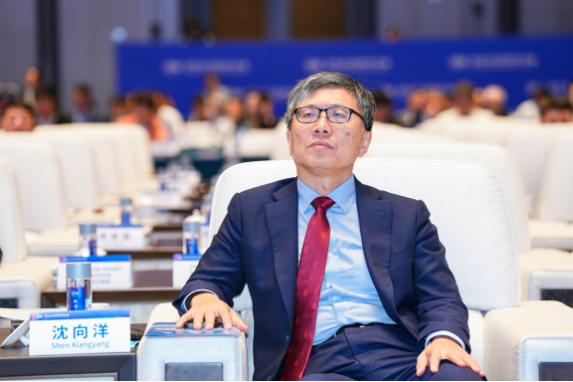 香港科技大学校董会主席、美国国家工程院外籍院士 英国皇家工程院外籍院士沈向洋,图源:主办方供图