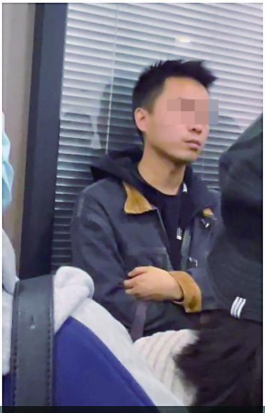     代购雇主罗某
