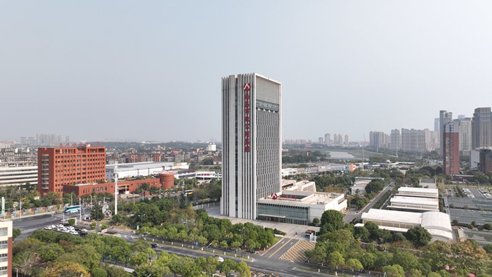 　　洪城环境总部大楼 本报记者 刘杨 摄