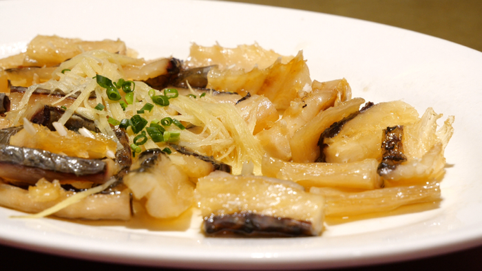 △ 简单蒸煮的鱼干也十分美味。图源 肇庆头条