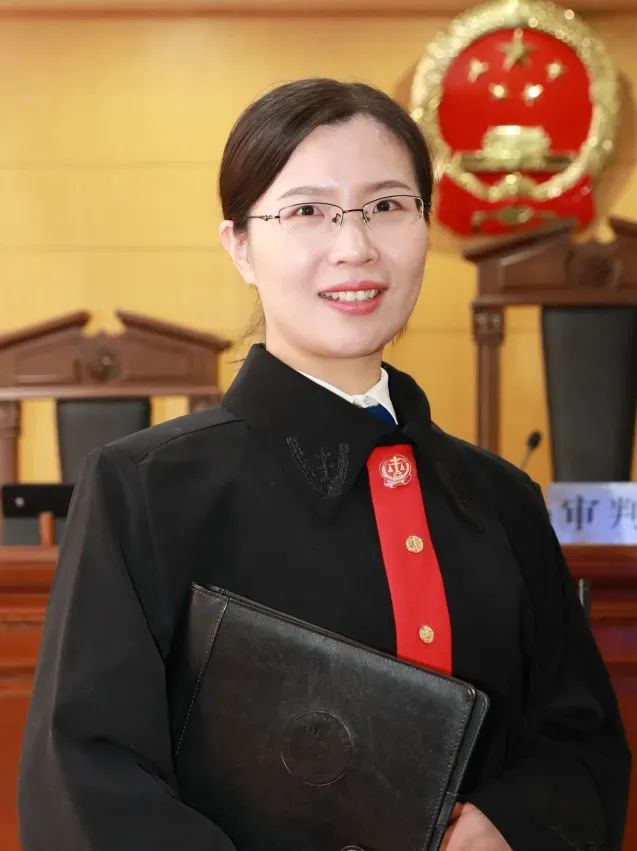 孙&nbsp; 洁&nbsp;松江区人民法院&nbsp;商事审判庭&nbsp;二级法官