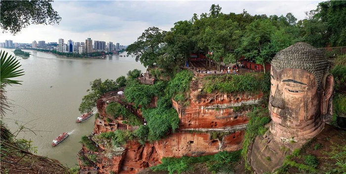 图源 | 乐山大佛景区