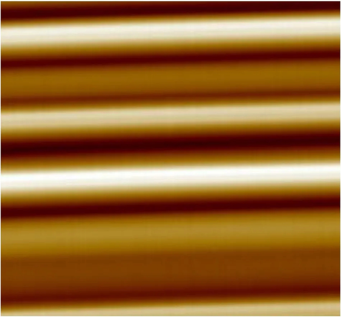 图3：无碳保护膜，激活退火后SiC表面的AFM图像