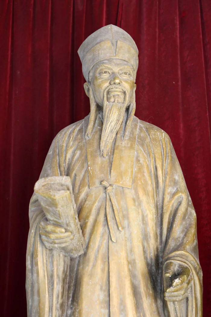 宋代文豪欧阳修塑像。新华社资料片