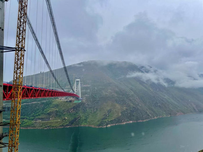 川滇金沙江特大桥将助力昭通经济的腾飞（央视网记者张继威摄）