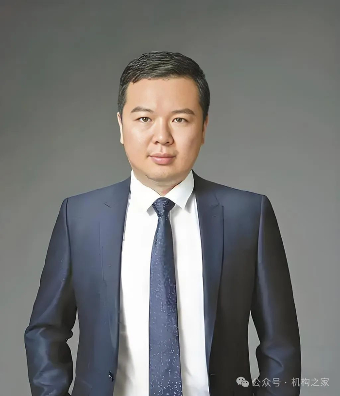 图中人物系 肖文杰