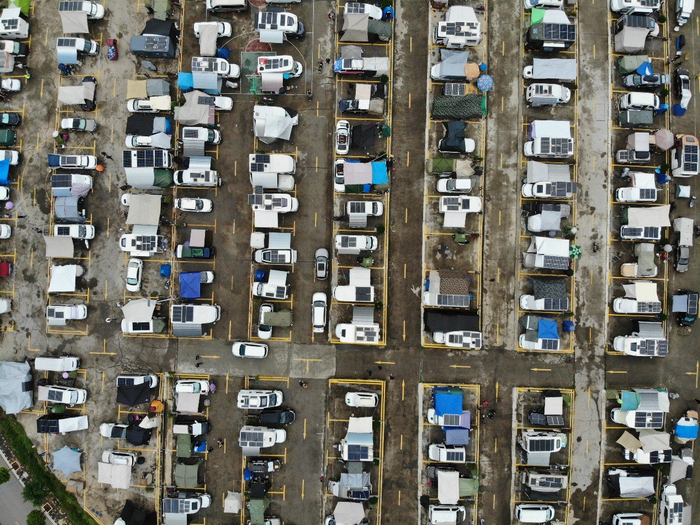 巧家县栗喉蜂虎房车营地 （央视网记者 张继威摄）