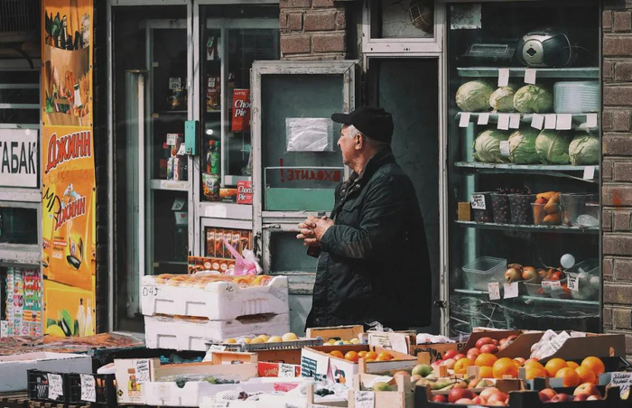 △市集上能买到新鲜的果蔬和农副产品。（图/unsplash）