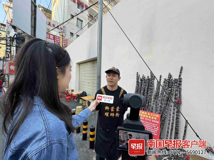 ▲附近摊主蒙先生表示，报道出来后，来买甘蔗的市民变多了。
