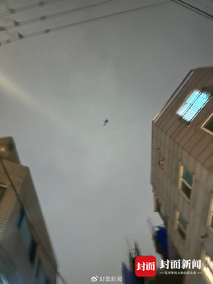 留学生拍下的直升机