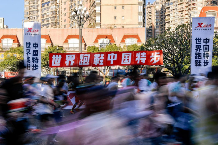 图注：特步领衔马拉松超级周末