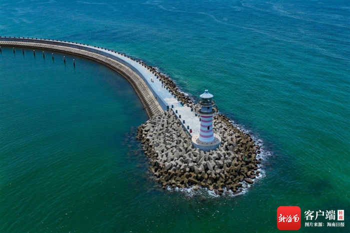电影《消失的她》取景地海南陵水清水湾自由灯塔。海南日报记者王程龙摄