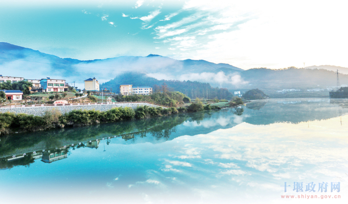 竹溪县鄂坪乡大河湾湿地 温大树 摄