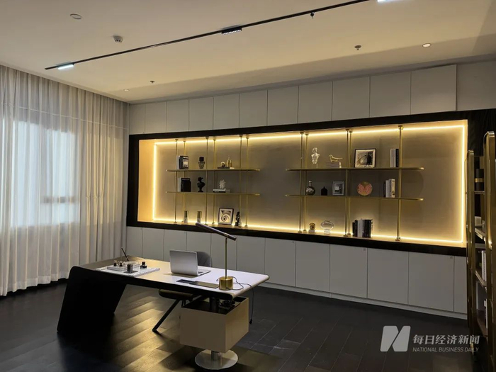 “霸总”拍摄场景 图片来源：每经记者 王佳飞 摄