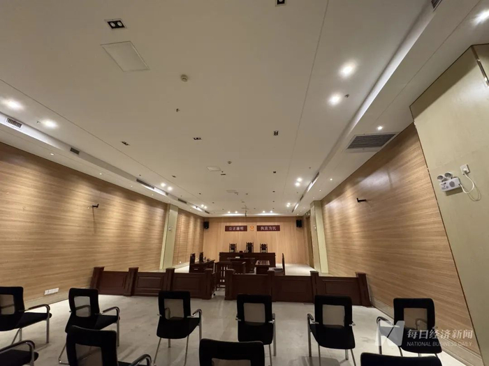 聚美空港竖屏电影基地中的拍摄场景 图片来源：每经记者 王佳飞 摄