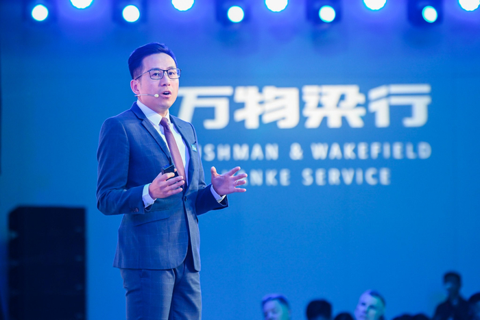 万物梁行副总裁钱滨强分享《智慧低碳重塑商业物业新未来》