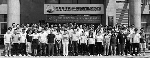 ▲海南大学海洋清洁能源创新团队合照。