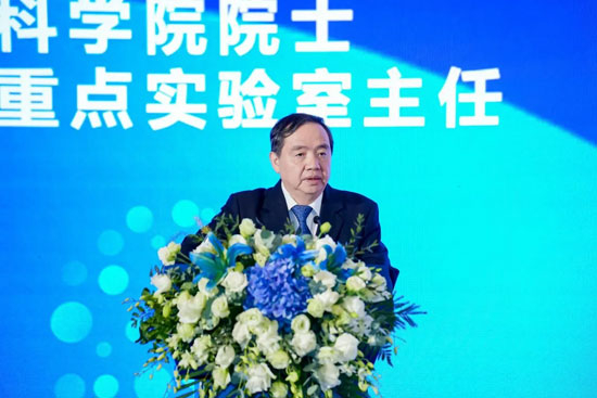 国际宇航科学院院士、人因工程全国重点实验室主任陈善广作大会主旨报告。受访者供图