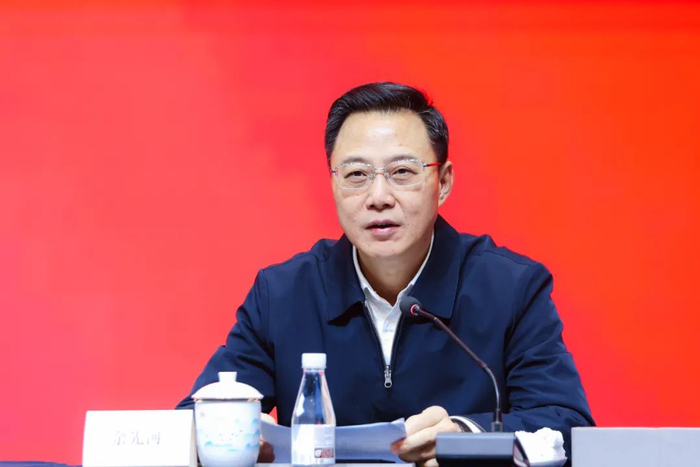 △泸州市委副书记、市长余先河