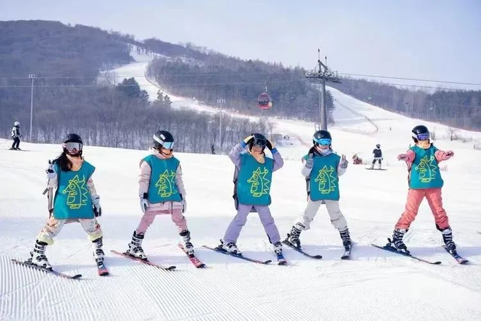 青少年滑雪等级认证