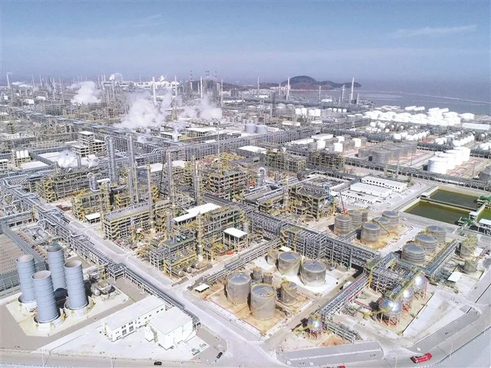 瑞华技术提供工艺包建设的浙江石化27/60万吨年PO/SM装置全景