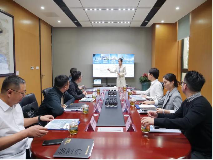 △ 黑龙江省鹤岗市领导一行与华夏源座谈会