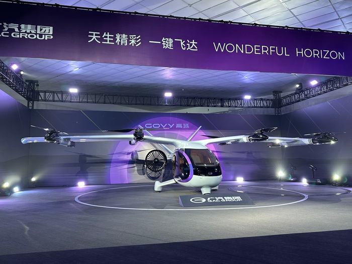 高域首款复合翼飞行汽车GOVY AirJet。本报记者万宇/摄
