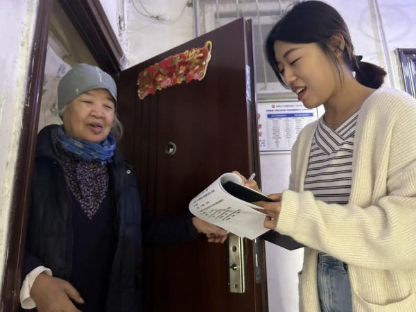 北京市石景山区苹果园街道西井社区书记助理、苹果园街道选调生 霍帅