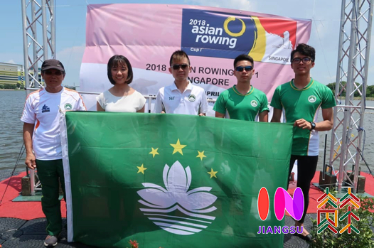 2018年，朱铭琨（右一）代表澳门参加亚洲赛艇杯双人双桨艇项目