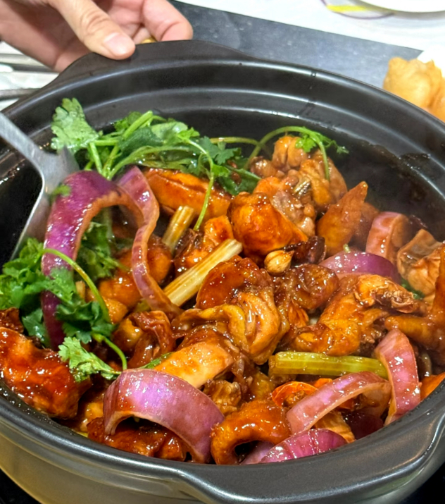 ◎类似“鸡公煲”