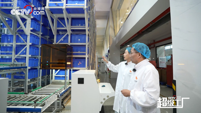 △全球首条以柔性化工业设计将茶叶预处理到成品数字化技术集成生产线（八马茶业供图）