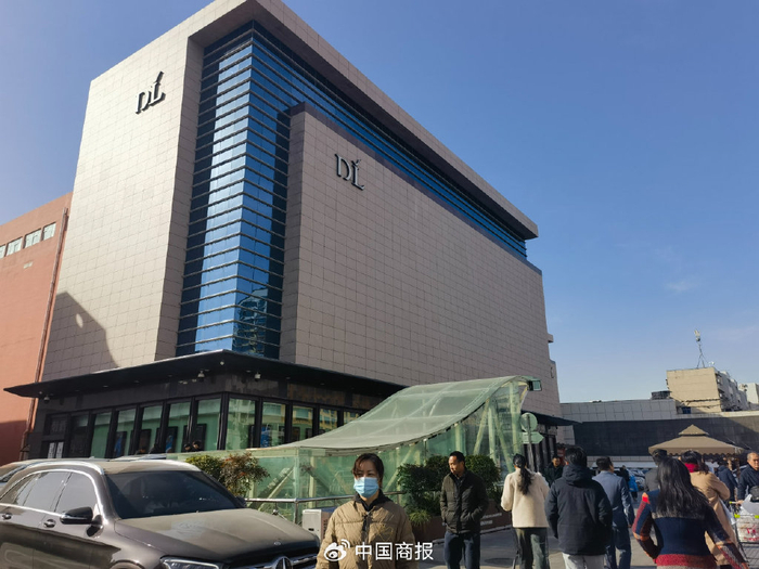 胖东来时代广场店。