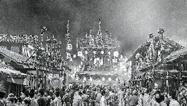 《清明上河图密码》海报及剧照