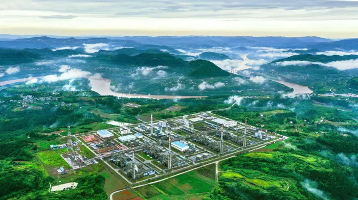 世界首个7000余米超深高含硫生物礁大气田--元坝气田。