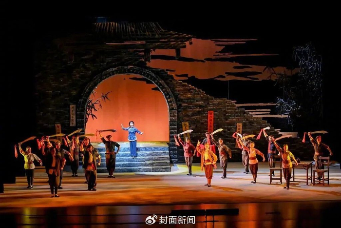 川剧《江姐》演出剧照