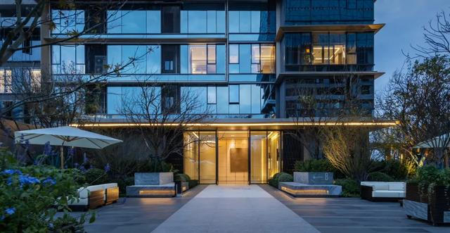 招商·翎雲阁建筑外立面实拍图