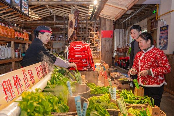 镜头丨厉行节约 反对浪费