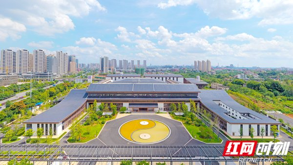 同祺生物中医康养科技园。摄影/王翟