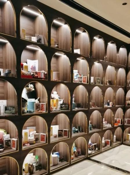 一家宠物殡葬馆在某平台上发布的宣传图片