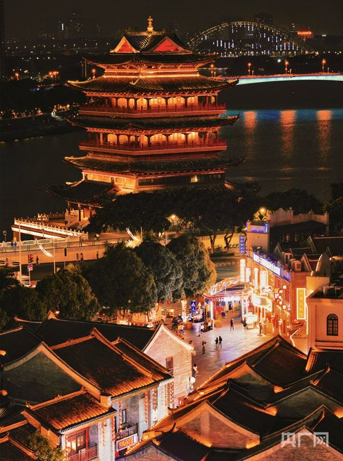 三街两巷历史文化街区（央广网记者  梁瑜琳  摄）