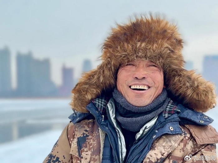 采冰队长于景军。　图/九派新闻　李恺