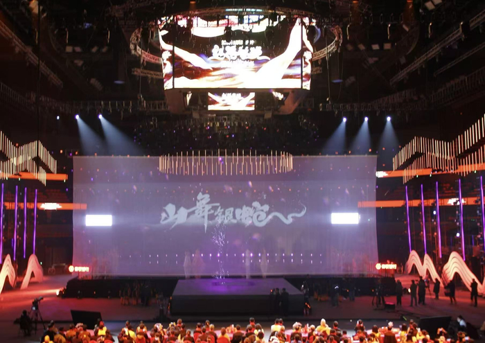 开场歌舞《山舞银蛇》彩排现场