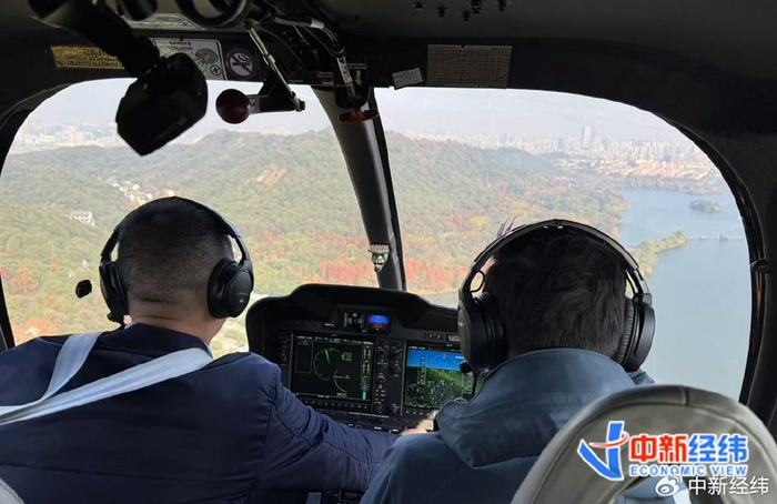 杭州湘湖低空游览 中新经纬陈俊明摄