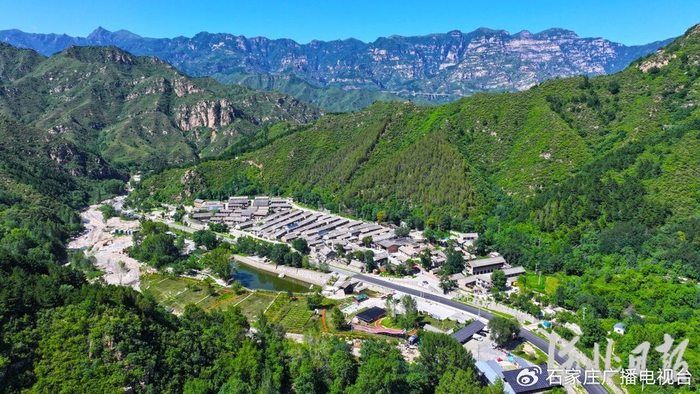 2024年7月17日拍摄的保定市阜平县骆驼湾村。（河北日报资料片）记者史晟全摄