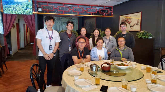 图丨刘毅课题组合影（来源：刘毅）