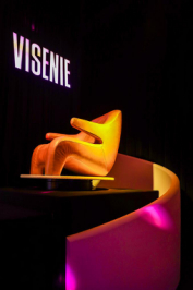 斯帝罗兰沙发产品展示