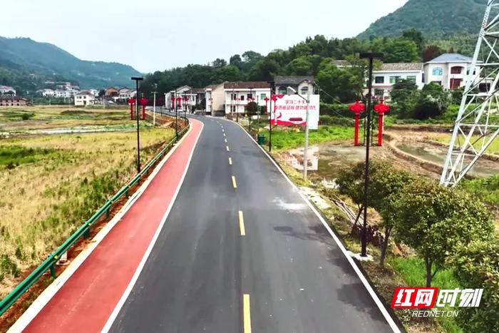 株洲农村公路提质改造。