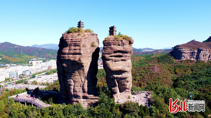 2024年10月7日航拍的双塔山风景区。 河北日报记者陈宝云摄